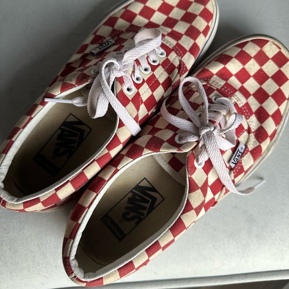 Vans Red & White Checkered Sneakers 8 - Picture 3 of 9